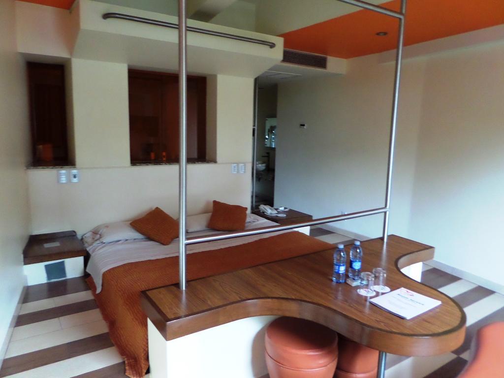 Hotel Cuore メキシコシティ エクステリア 写真